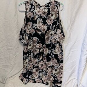 ee:some floral dress sz L